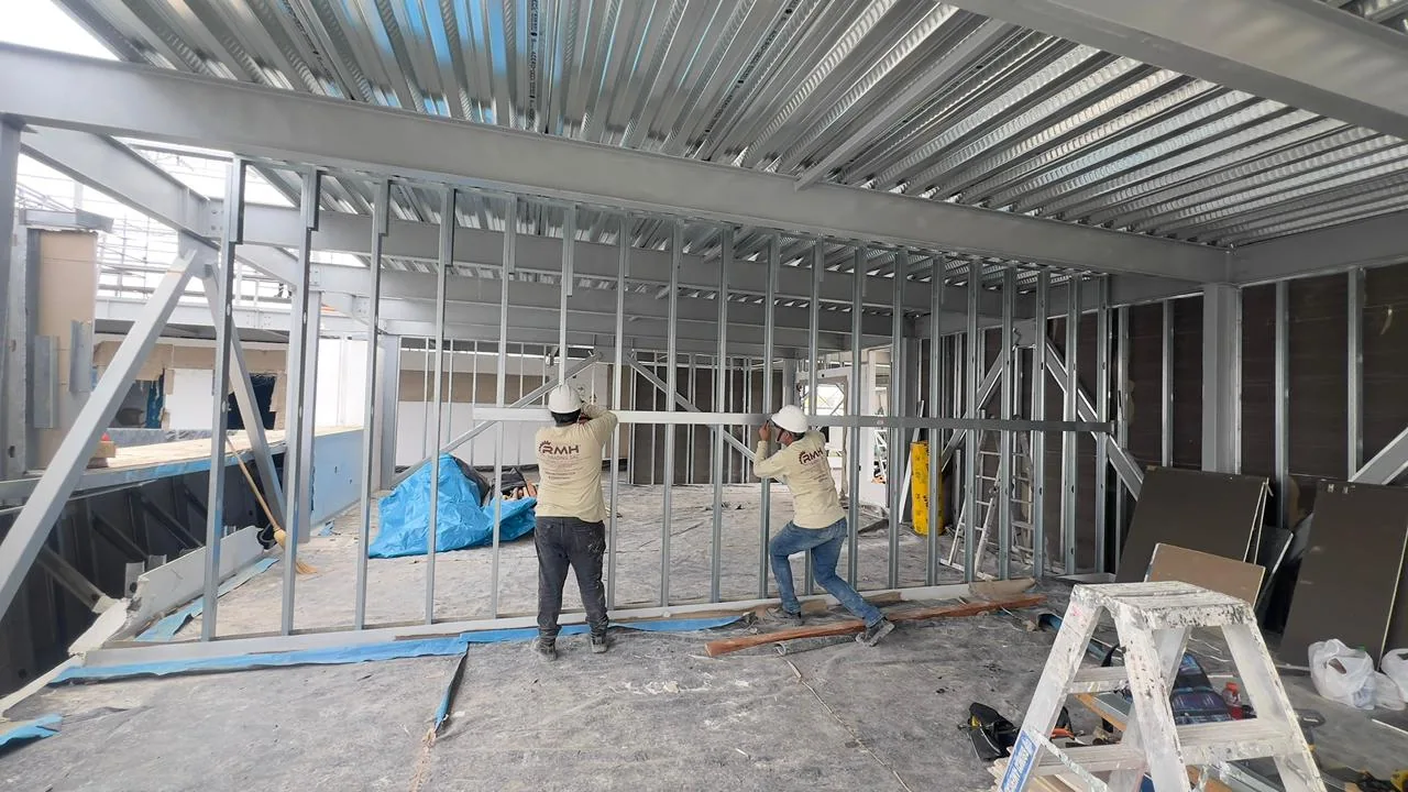 Implementación y cerramiento de drywall · fotografía 3