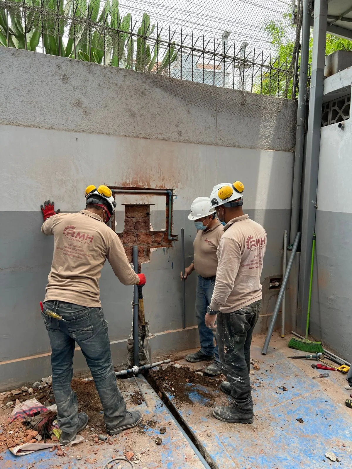 Trabajos de adecuación en Colegio Saco Oliveros · fotografía 15