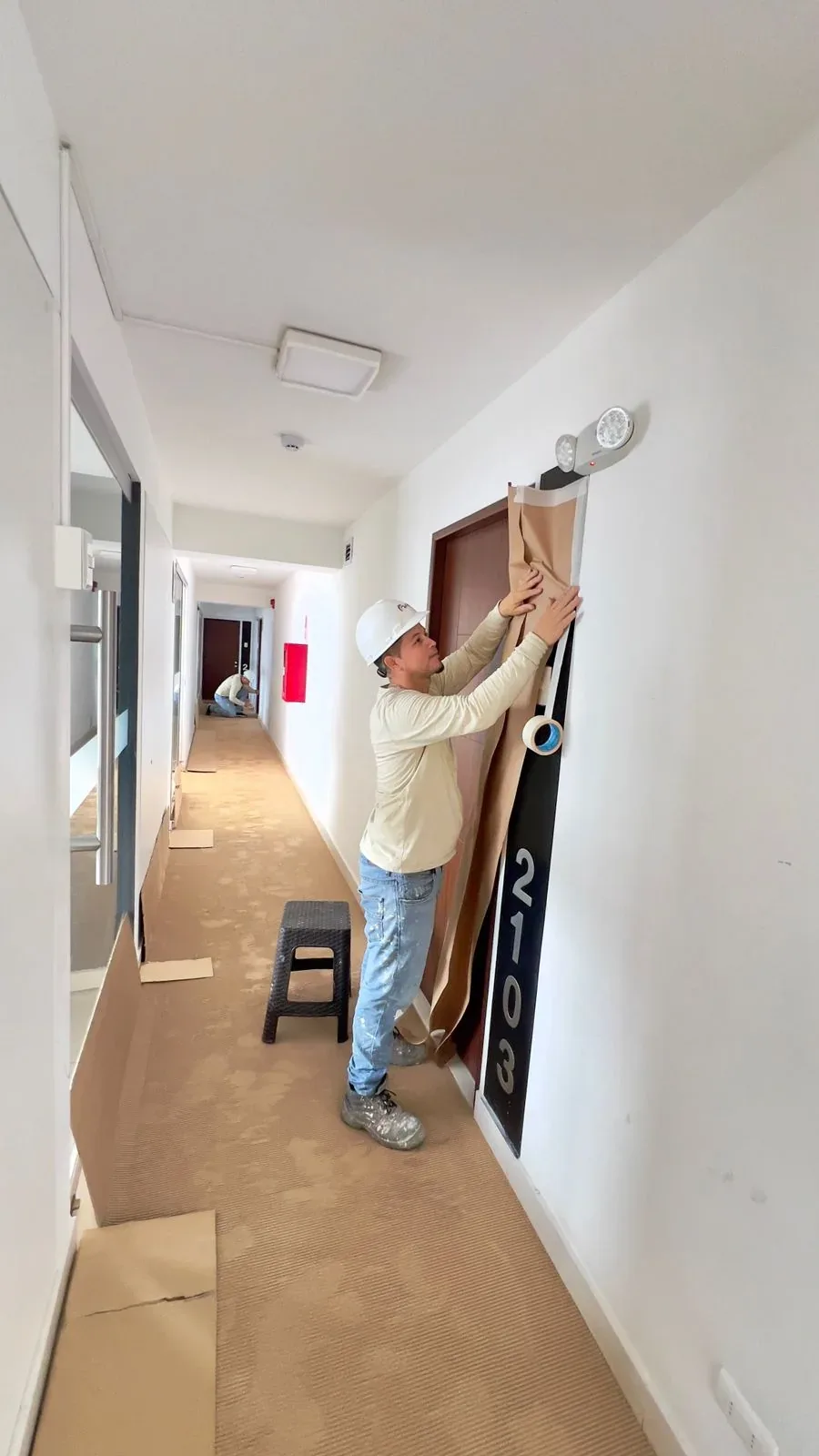 Pintado interno de edificio · fotografía 2