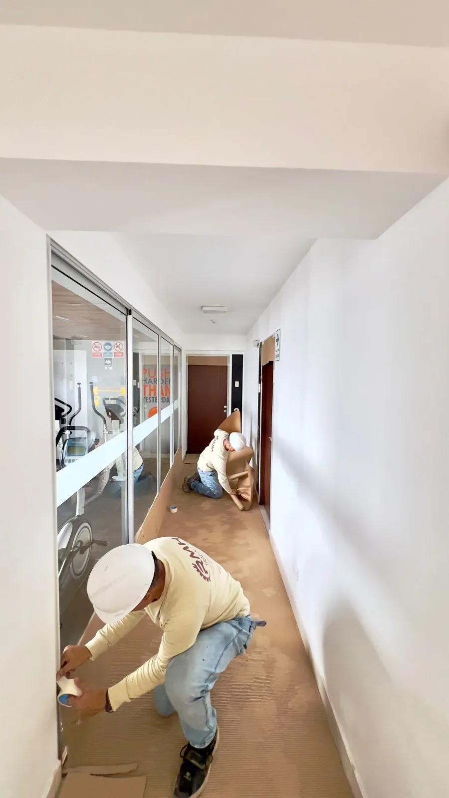 Pintado interno de edificio · fotografía 3