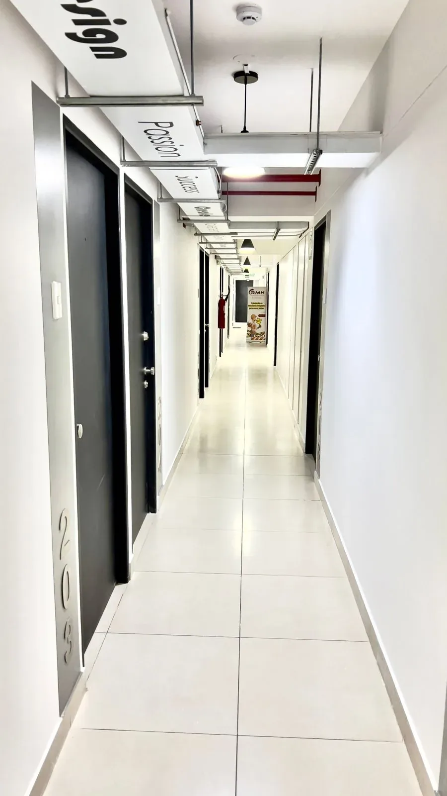 Registro fotográfico de Pintado interno de edificio