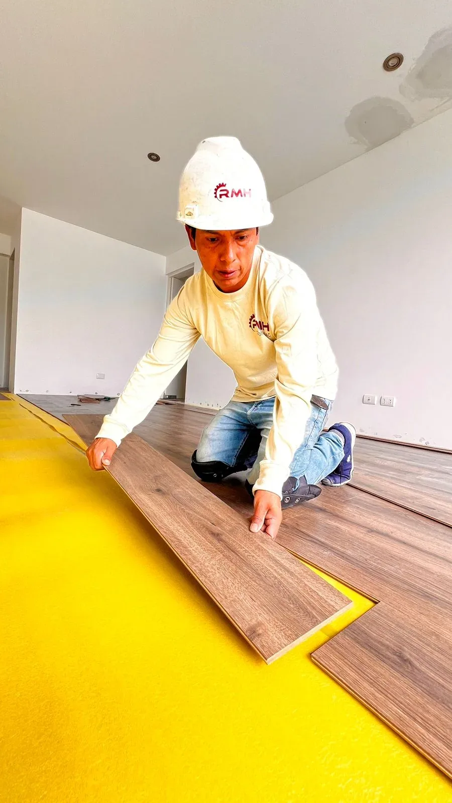Cambio total de piso en departamento · fotografía 3