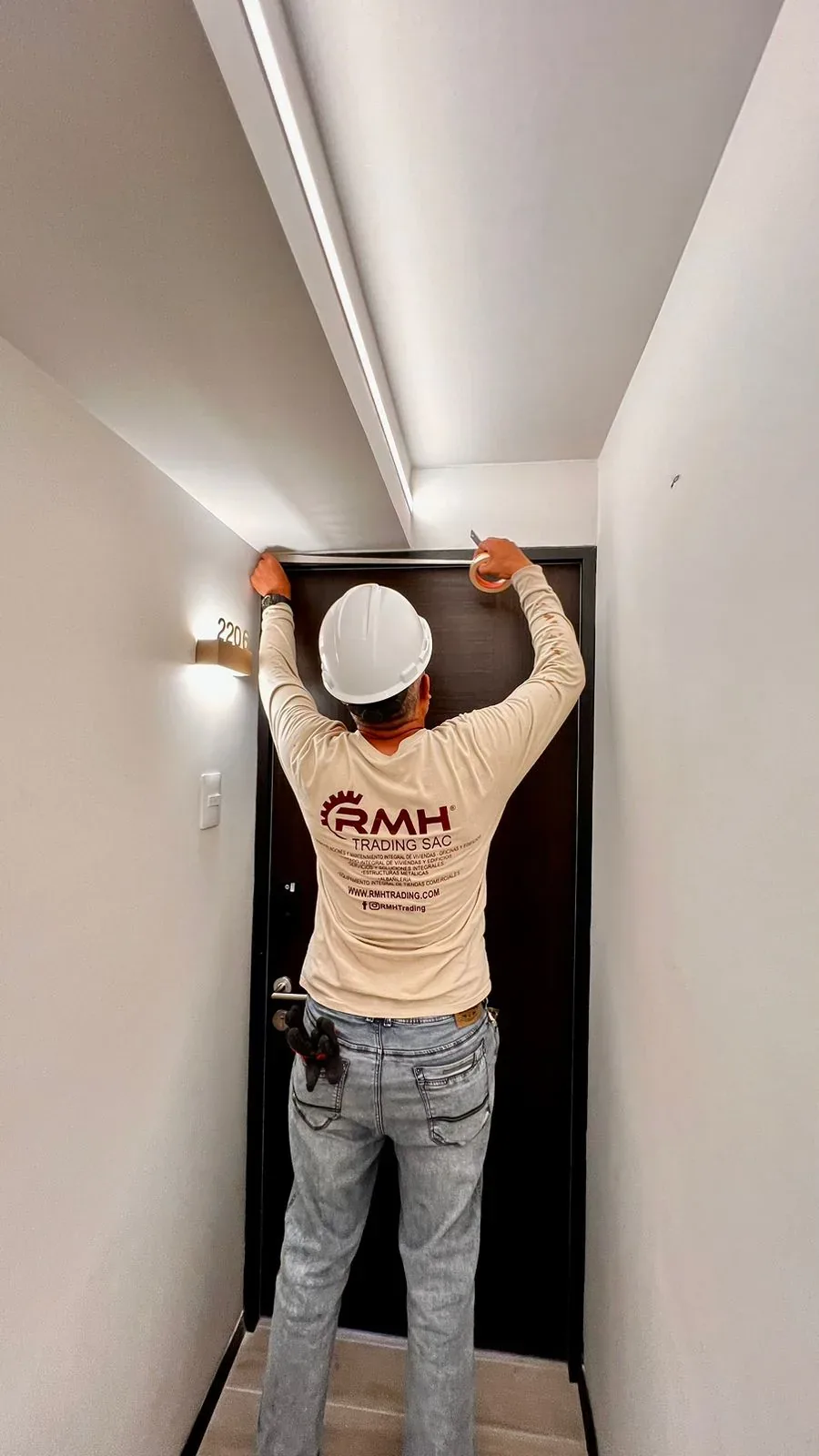 Pintado interno de edificio · fotografía 2