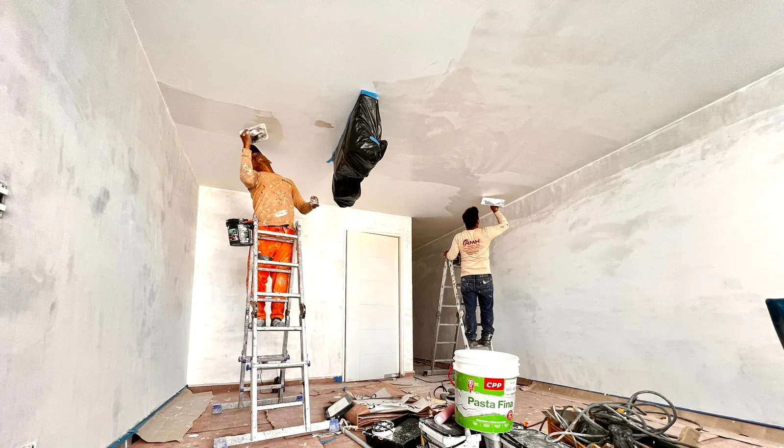 Pintado integral de departamento en San Isidro · fotografía 8