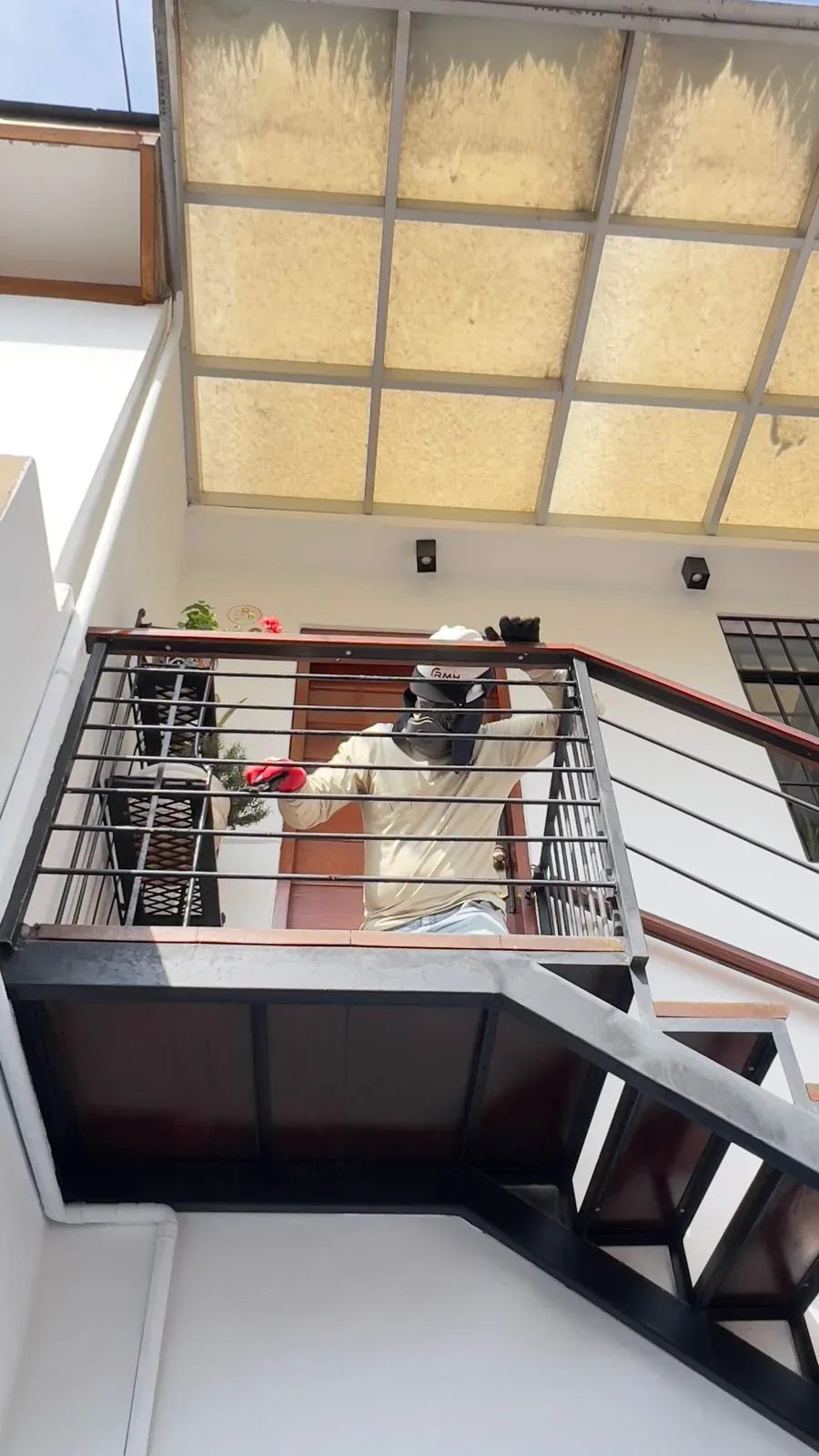 Remodelación de escalera principal · fotografía 2
